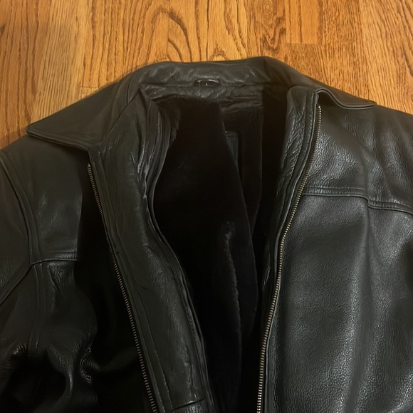 Winco Men’s Black Leather Jacket Size Large - Picture 2 of 8